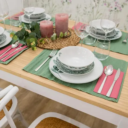 Precioso En A 70 M De La Catedral Apartman Jaén